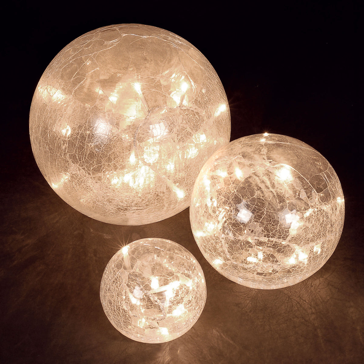 Set of 3 Elegant Oval Glass Ornaments