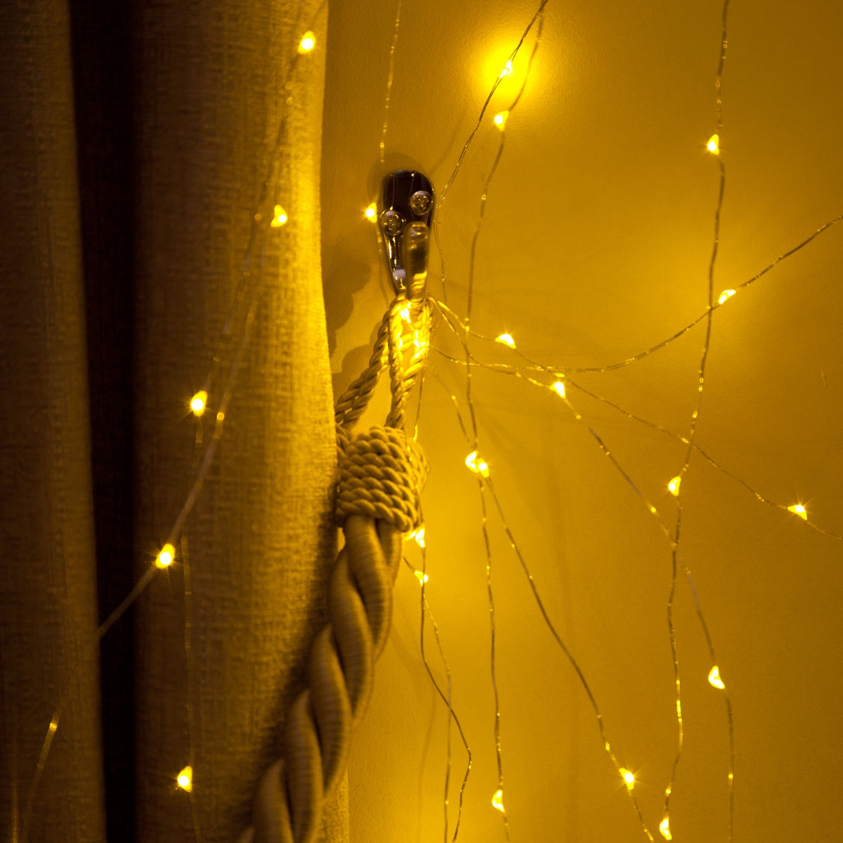 360 Stargazer LED Silver Wire Christmas Lights