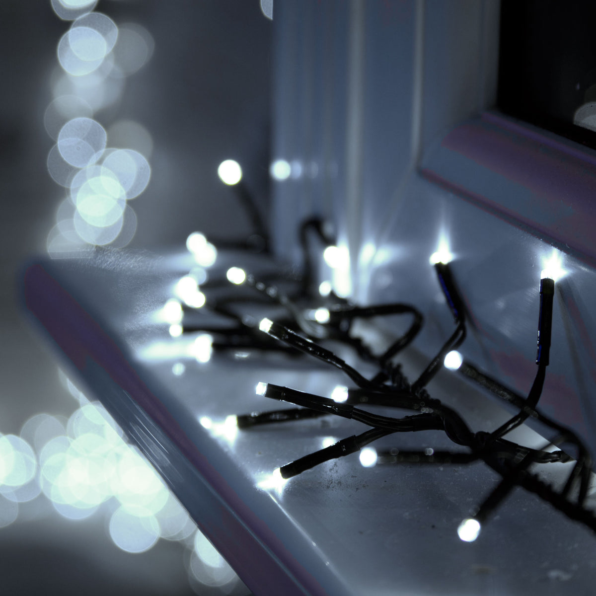 960 LED Cluster Lights With Timer