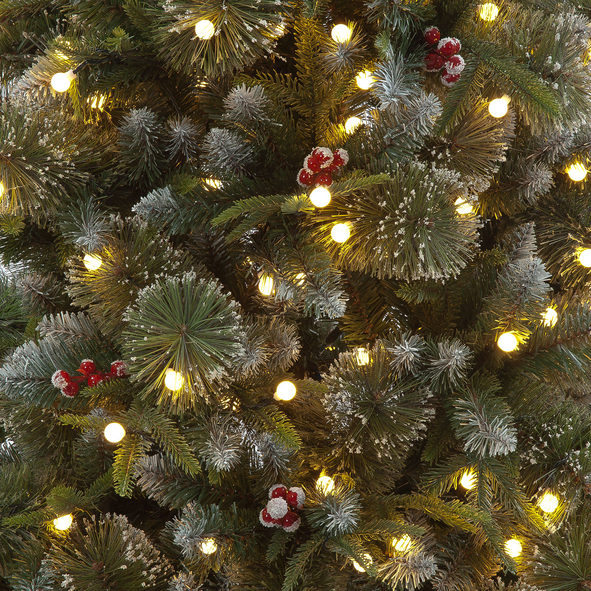 Pre-Lit Minnesota Spruce Mixed PE Hinged Christmas Tree
