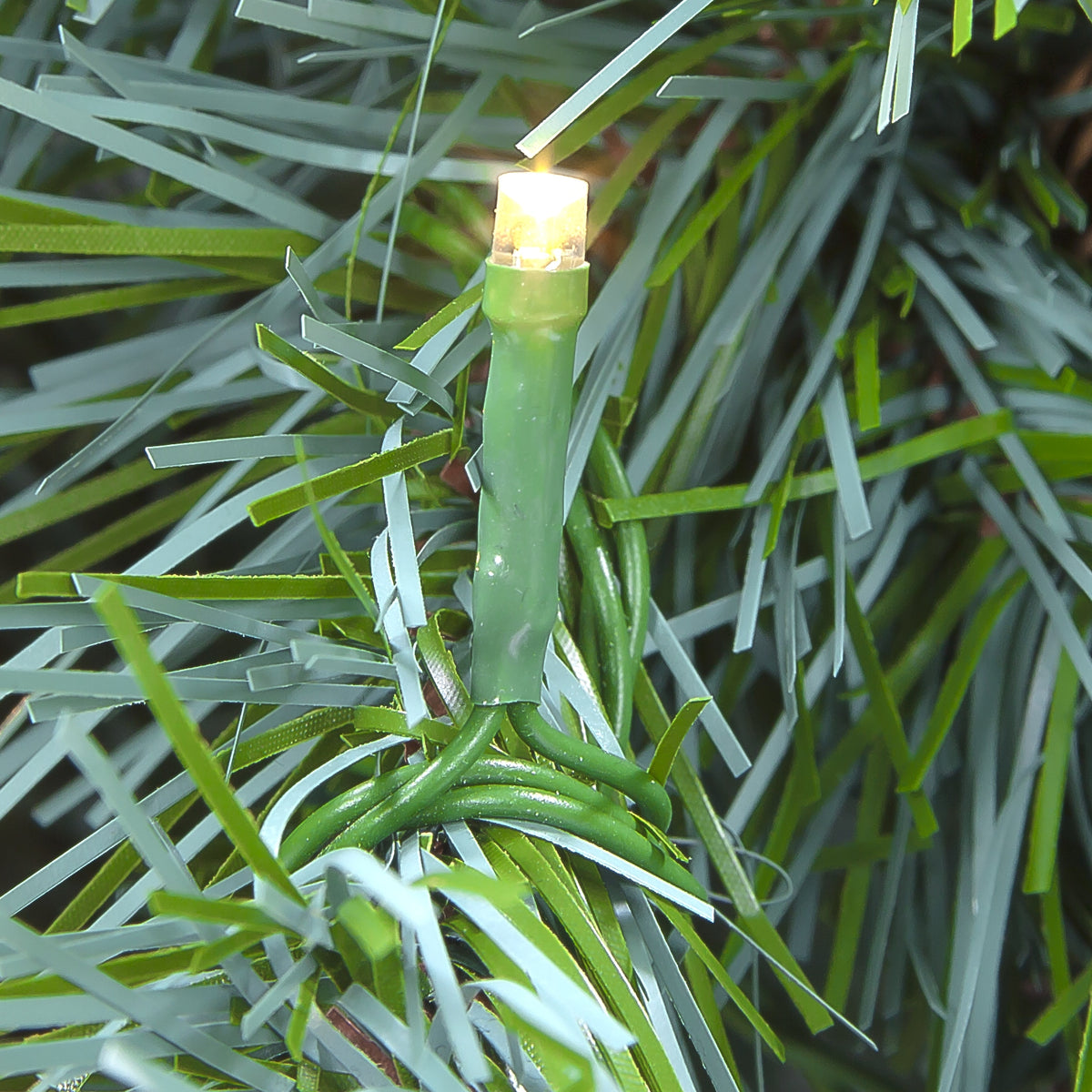 Frosted Emerald Pre-Lit Fir Hinged Christmas Tree