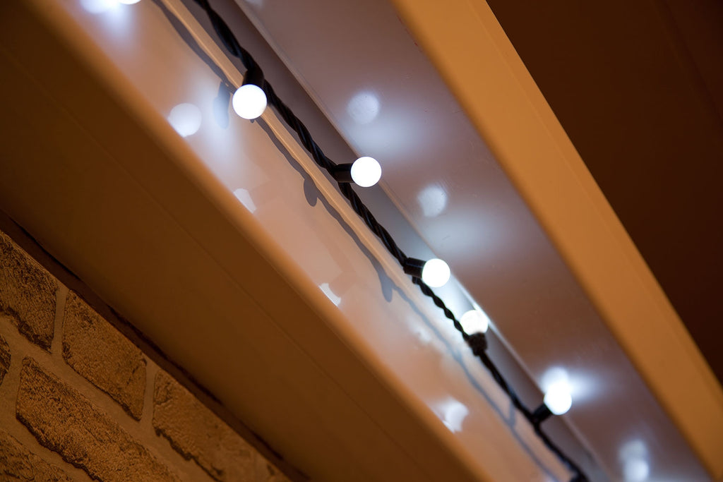 100 Connectable Globe Lights