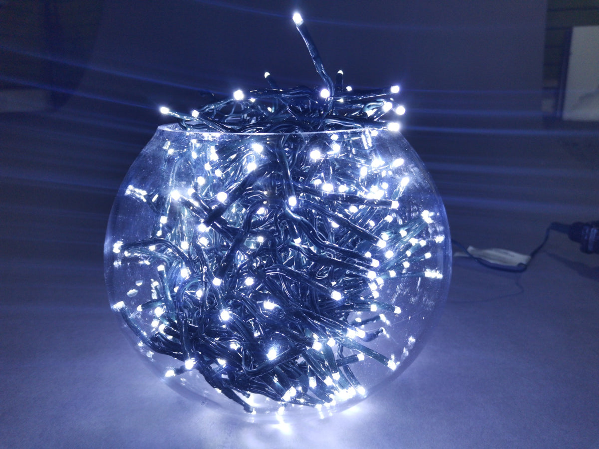 960 LED Cluster Lights With Timer