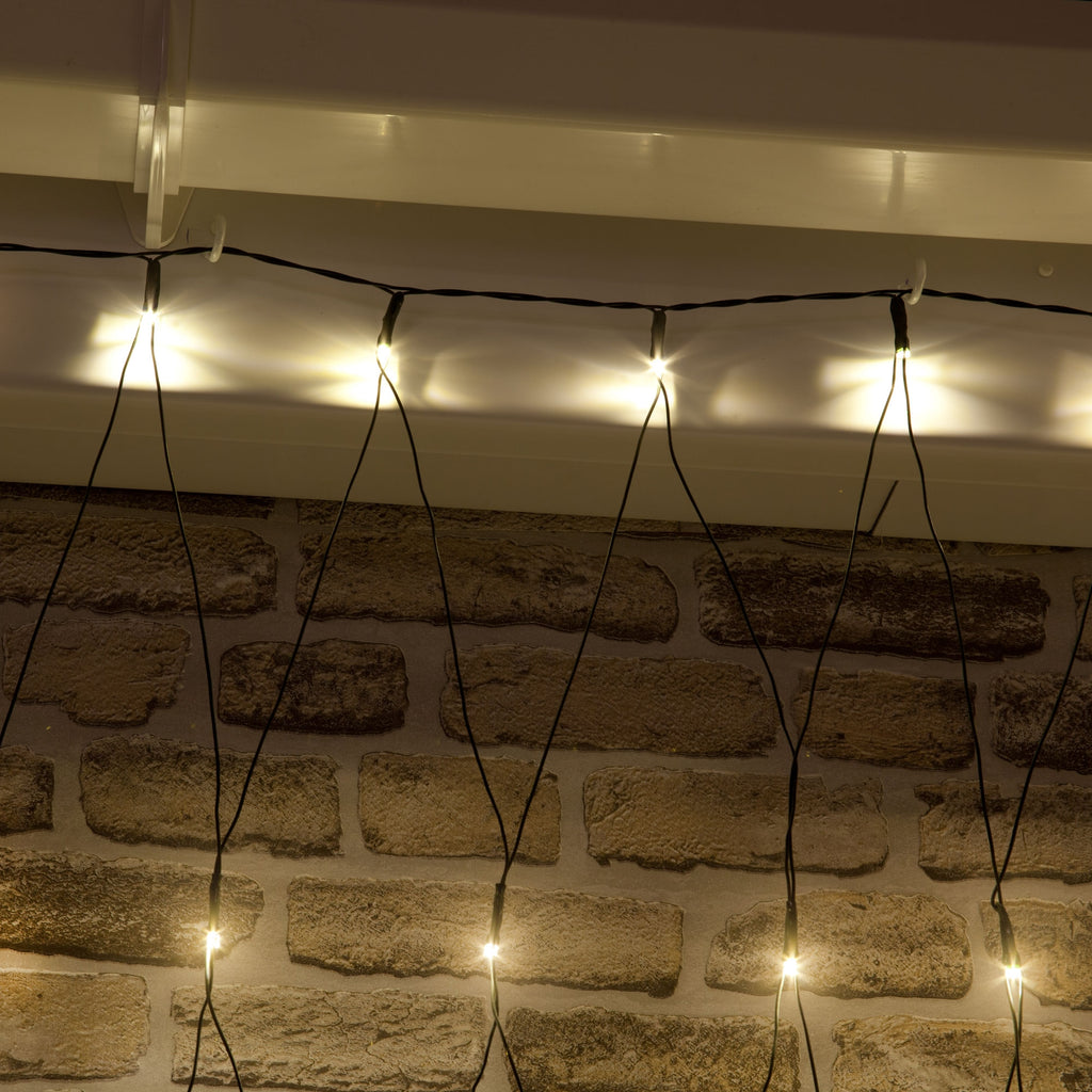 7ft 10in Chasing Net Light With 240 LEDs