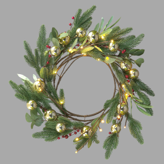 60cm Mixed Leaf Christmas Wreath With Red Berries